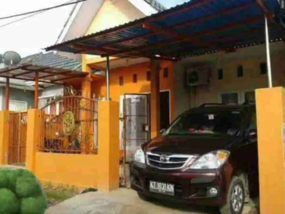 rumah dekat pantai