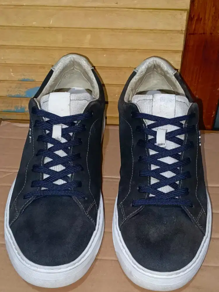 Sepatu branded Geox Original size 45