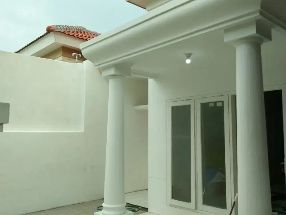 Rumah Mewah Bukit Palma Surabaya