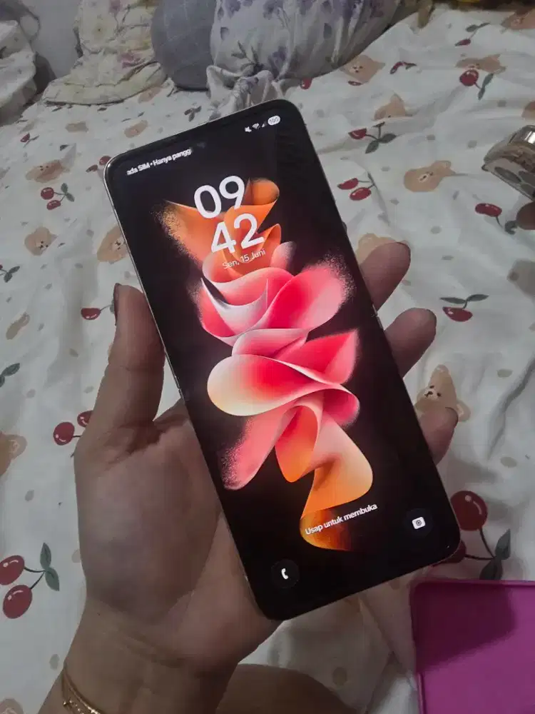 Jual samsung z filp  3 mulus99% no minus