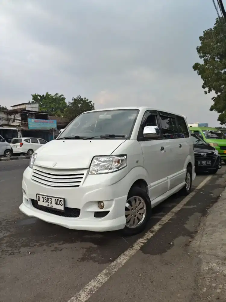 APV GX LUXURY MATIC 2013