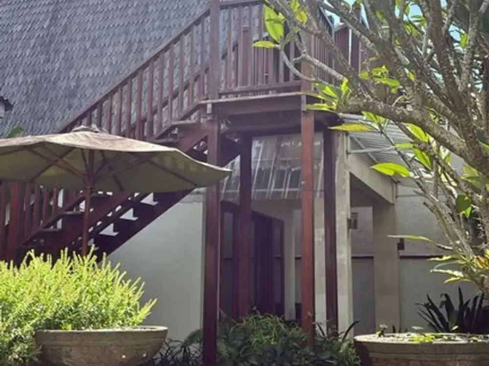 Villa Fully Furnished Dijual di Pantai Saba, Gianyar Area