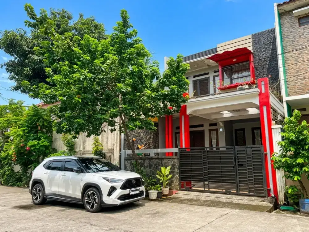 HOT DEAL! RUMAH 2 LANTAI DI KOMPLEK BILLYMOON – JAKARTA TIMUR