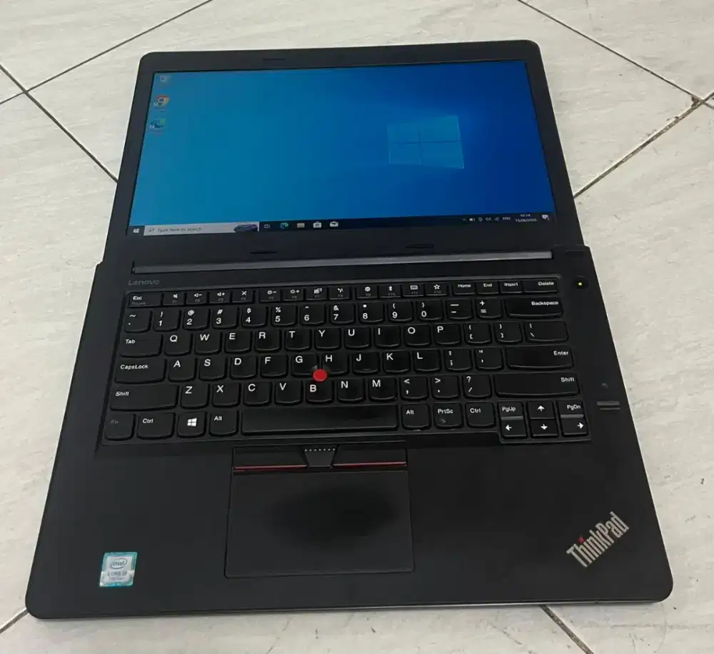 Laptop Lenovo Thinkpad E470 i5 - 7200u ram 8gb HDD 500gb windows 10