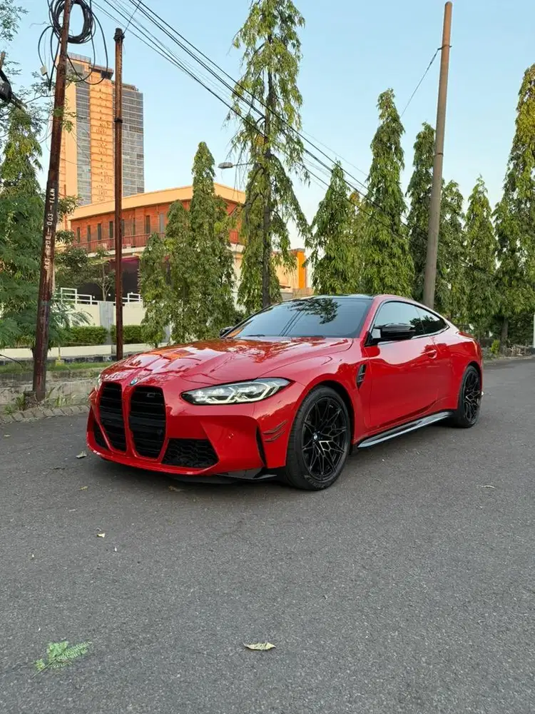 BMW M4 Competition iDrive8
