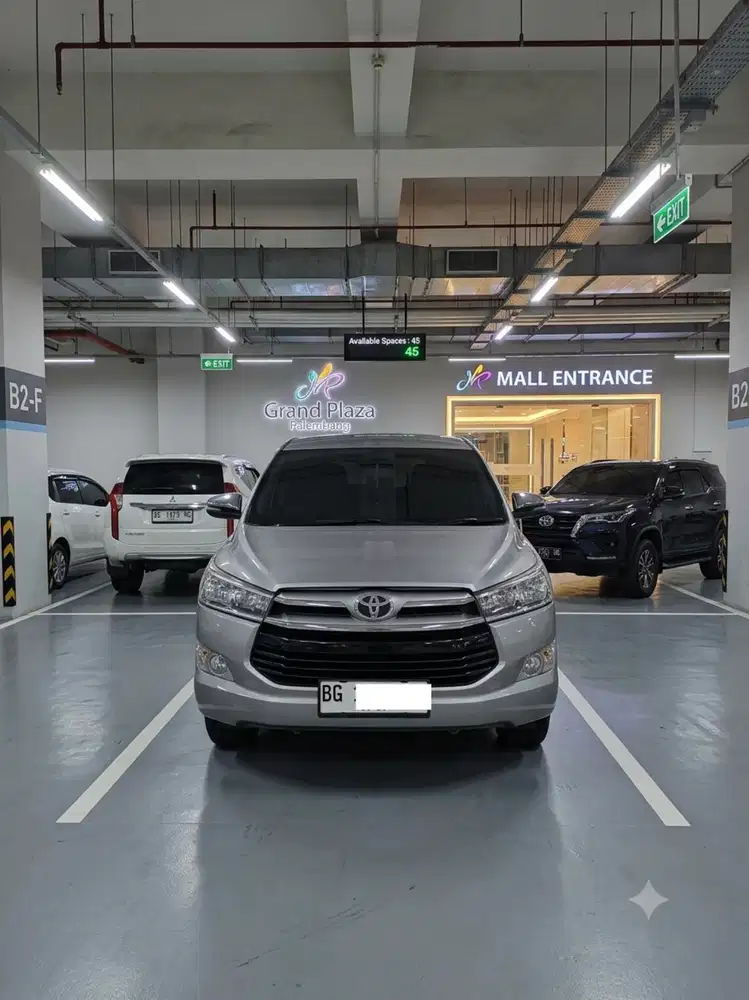 Toyota Kijang Innova Bensin 2.0 MT 2017