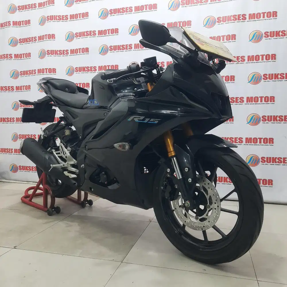 YAMAHA R15 V4 2021 KREDIT MURAH DP 900RB ANGSURAN SANGAT TERJANGKAU