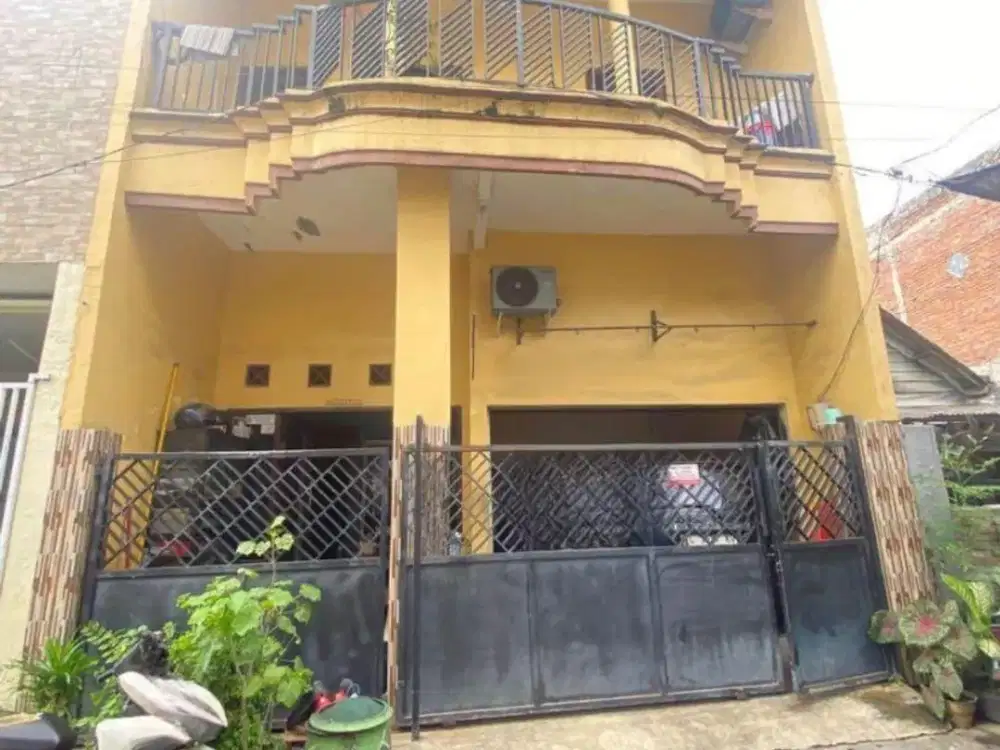 FOR SALE! Rumah Tembok Dukuh, Pusat Kota Surabaya - 2 Lantai, Full Bangunan, Mushola