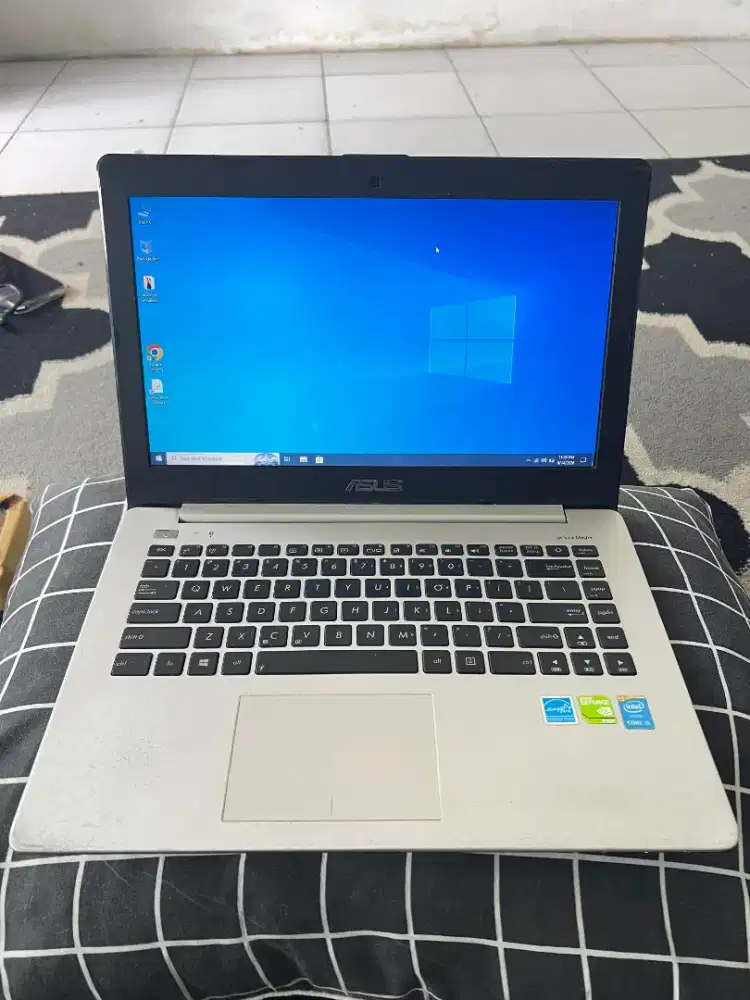 Laptop Asus X45il Series No Minus Siap Pakai