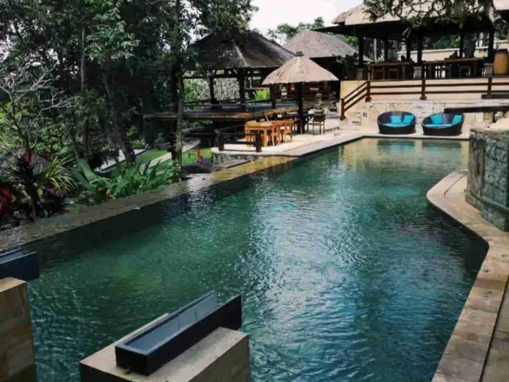 RESORT VILLA UBUD PULAU BALI