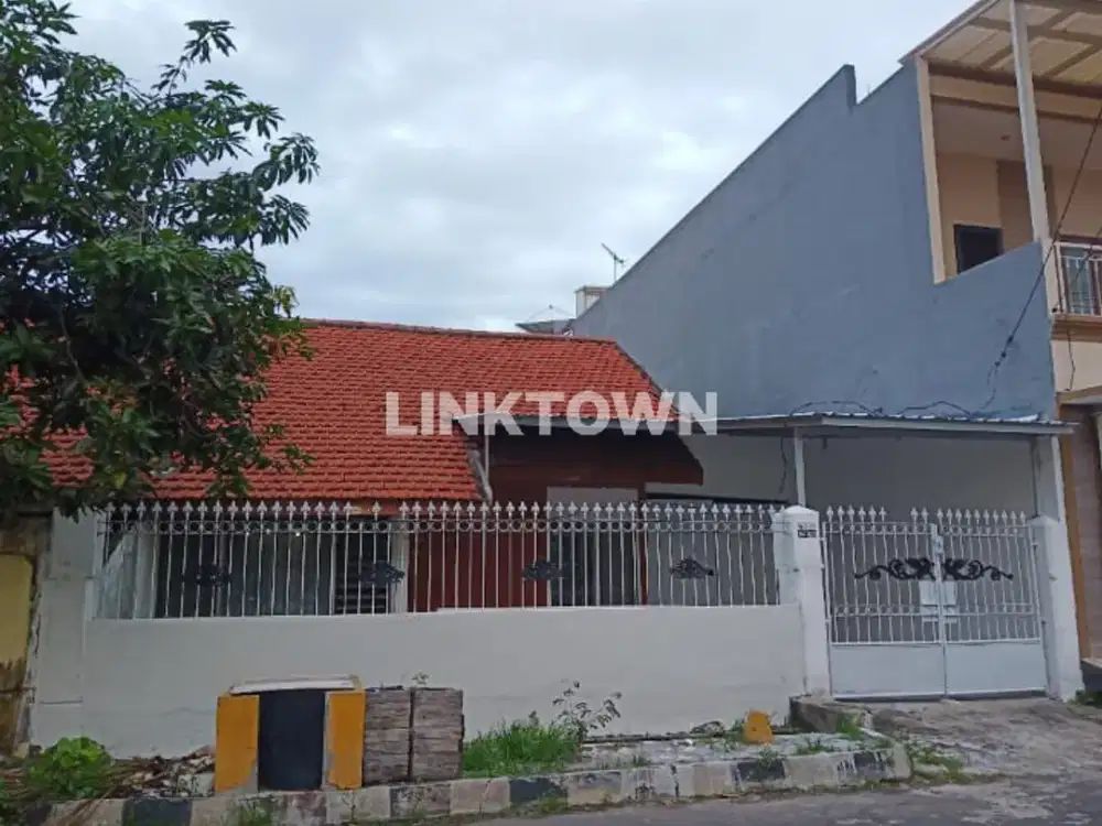 Disewakan Paling Murah Rumah Cocok untuk Usaha di Rungkut Asri