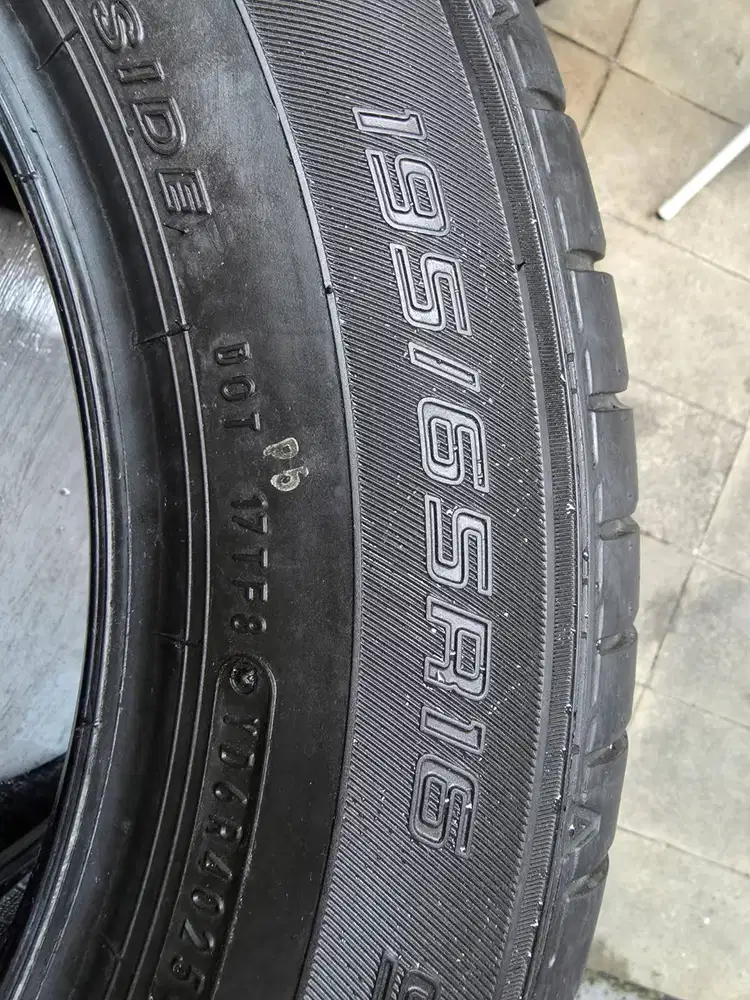 Dunlop Enasave EC300+ 195/65 R16