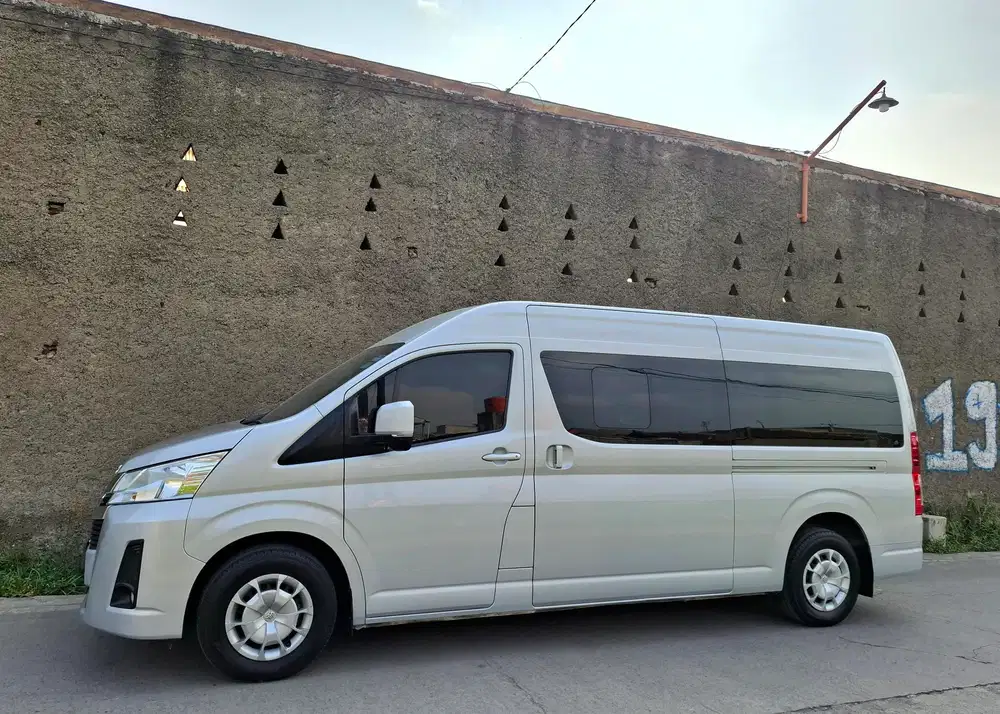 Hiace Premio KM138rb Srv.Record Toyota Hi Ace 2021