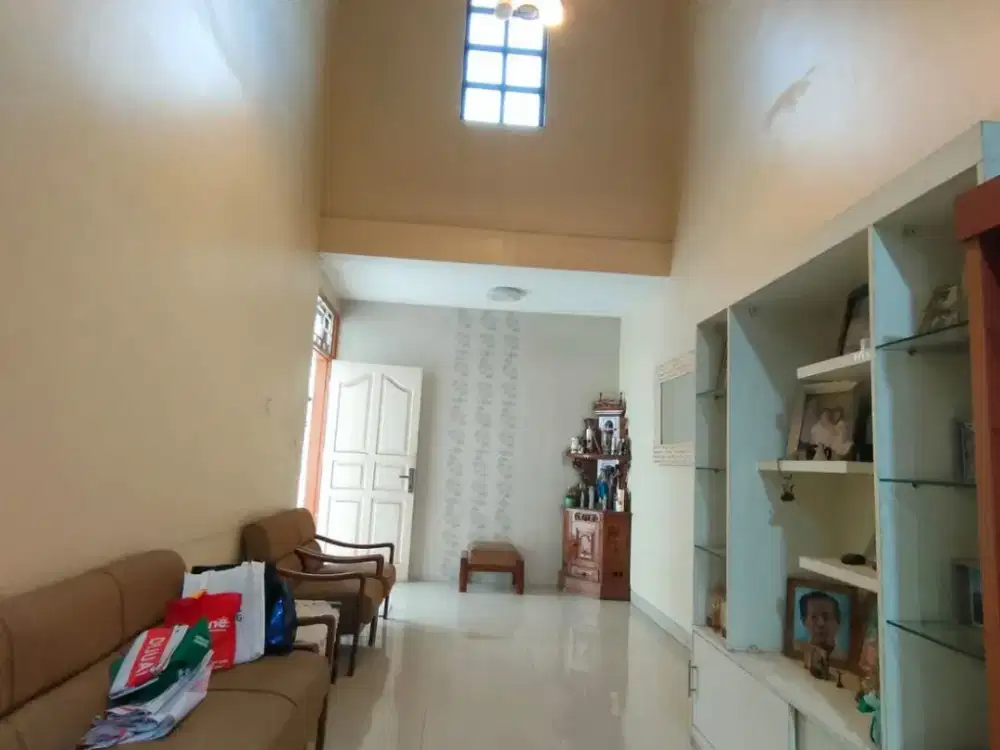 Rumah Meruya Utara 10x25 Siap Huni Harga Miring