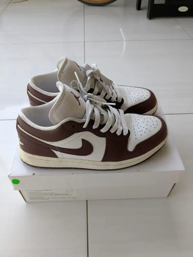 NIKE AJ 1 LOW TEAM RED