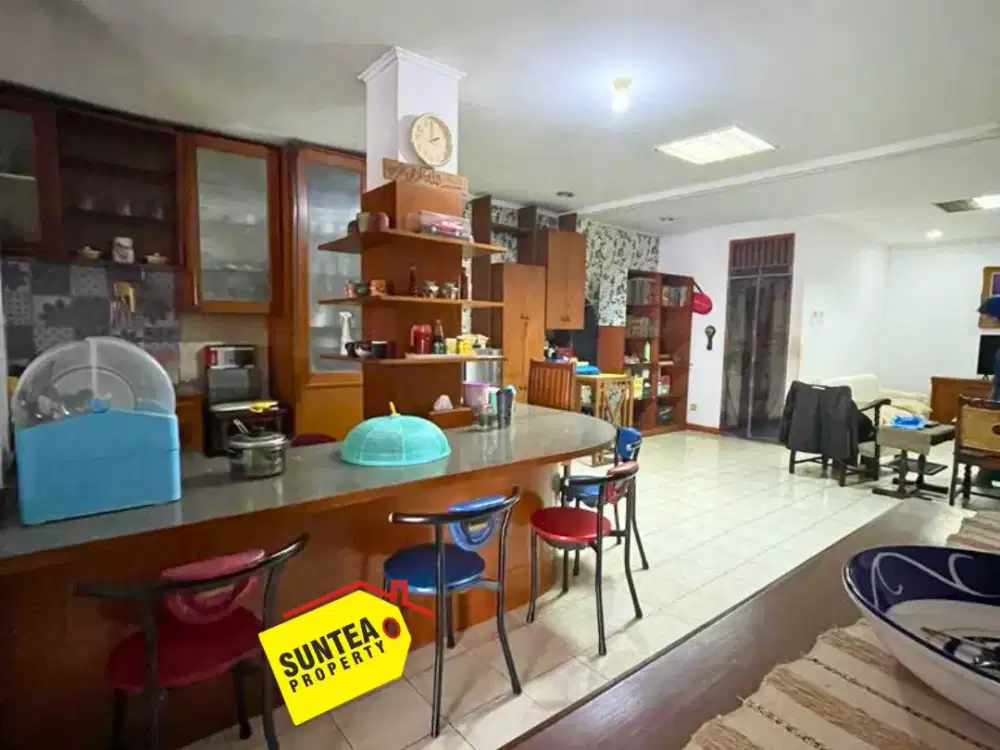 Hot Sale Sektor 5 Rumah SHM Hadap Selatan Harga 3,3 M (SP 0682 MA)