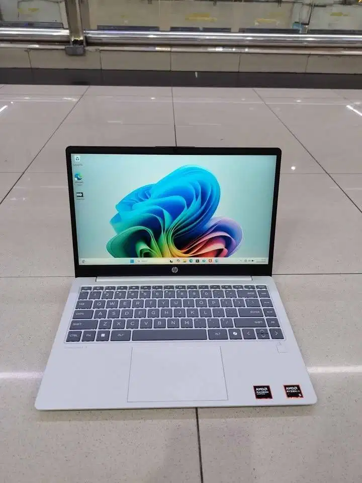 HP OmniBook 7 Aero 13 AMD Ryzen AI 5 340 16GB/512GB 13.3′′ W11+OH2024
