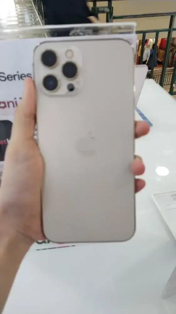 Jual iPhone 12 PM 256 iBox fullset