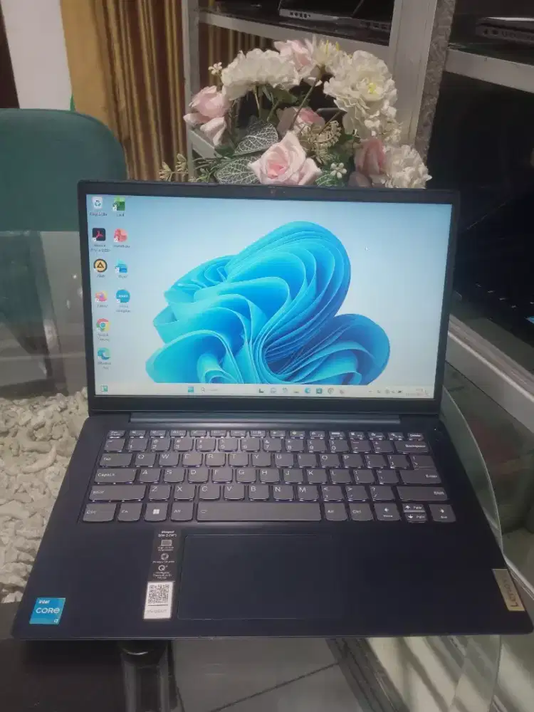 Laptop Lenovo Ideapad Slim 3 Core I3-1115G4 Ram 8 Ssd 256