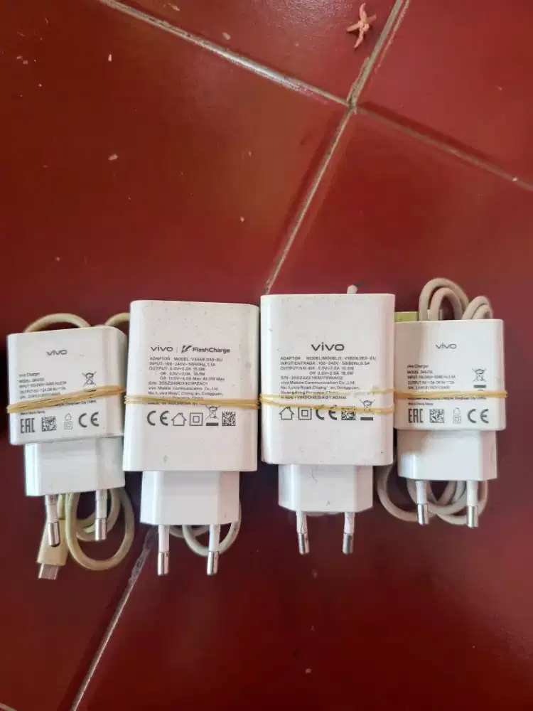 Cas ori bekas bawaan hp