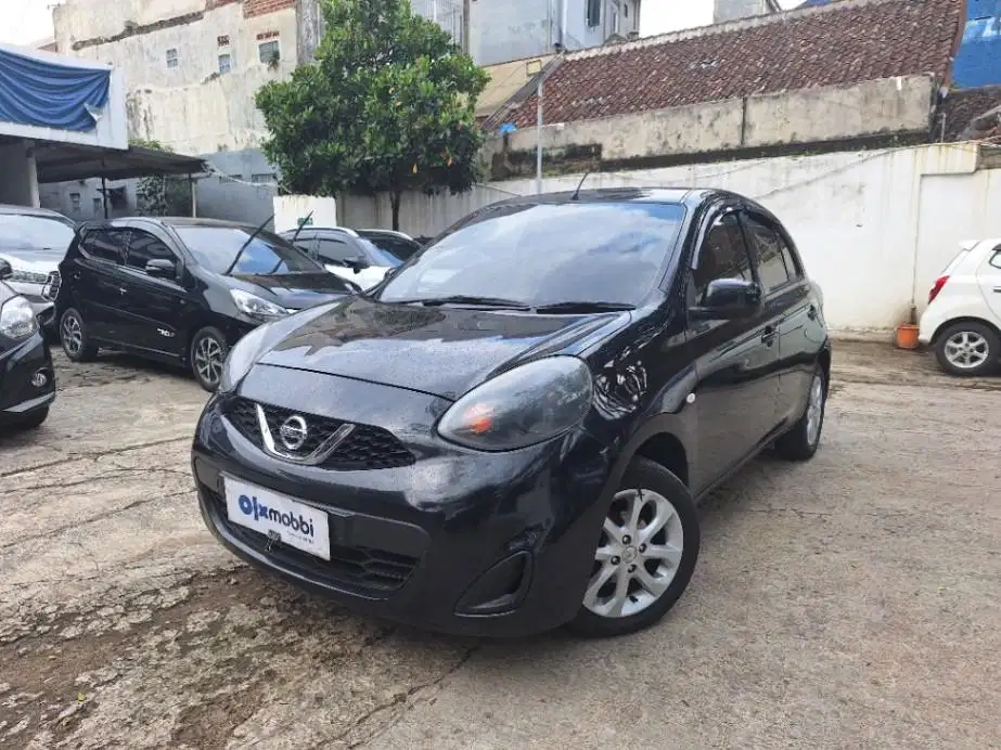 LOW DP - Nissan March 1.2 L Bensin-AT 2017