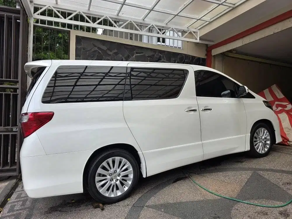 Alphard SC Audioless 2013 Type tertinggi full spek