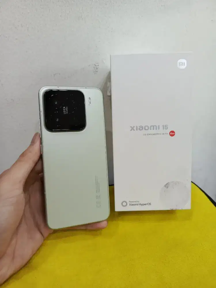 Xiaomi 15 12/256 Resmi Fullset original, Mulus Seperti Baru,, Nominus