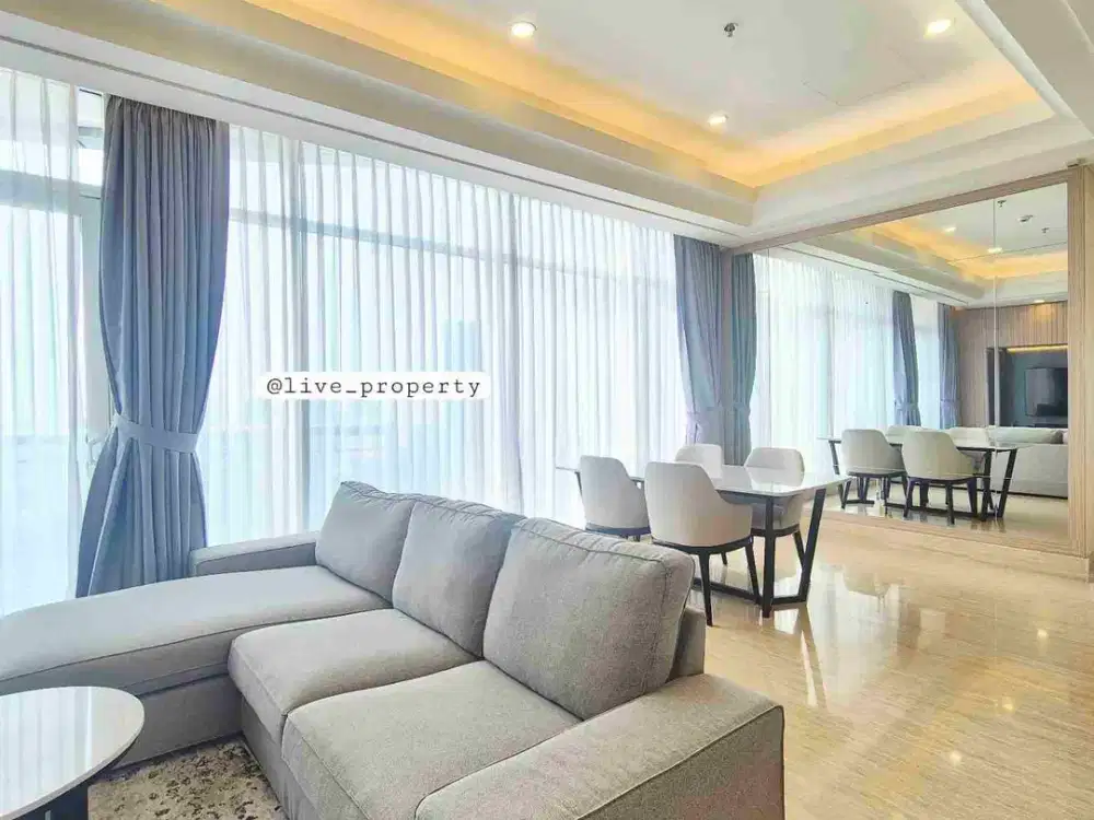 Disewakan Apartemen South Hills, 3 kamar tidur, 3 kamar mandi, furnished, terawat, rapi dan siap huni.