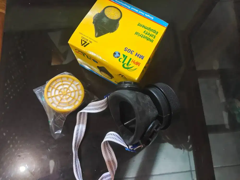 Masker proyek Mh 305