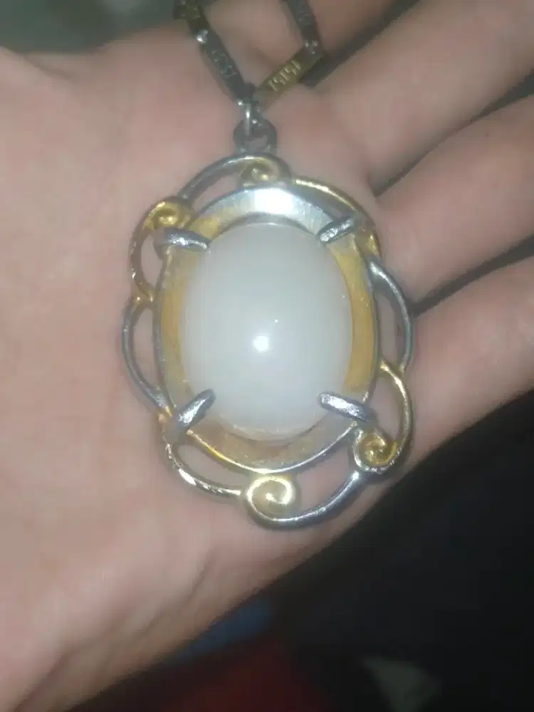 Di jual ice jade/giok type A burma