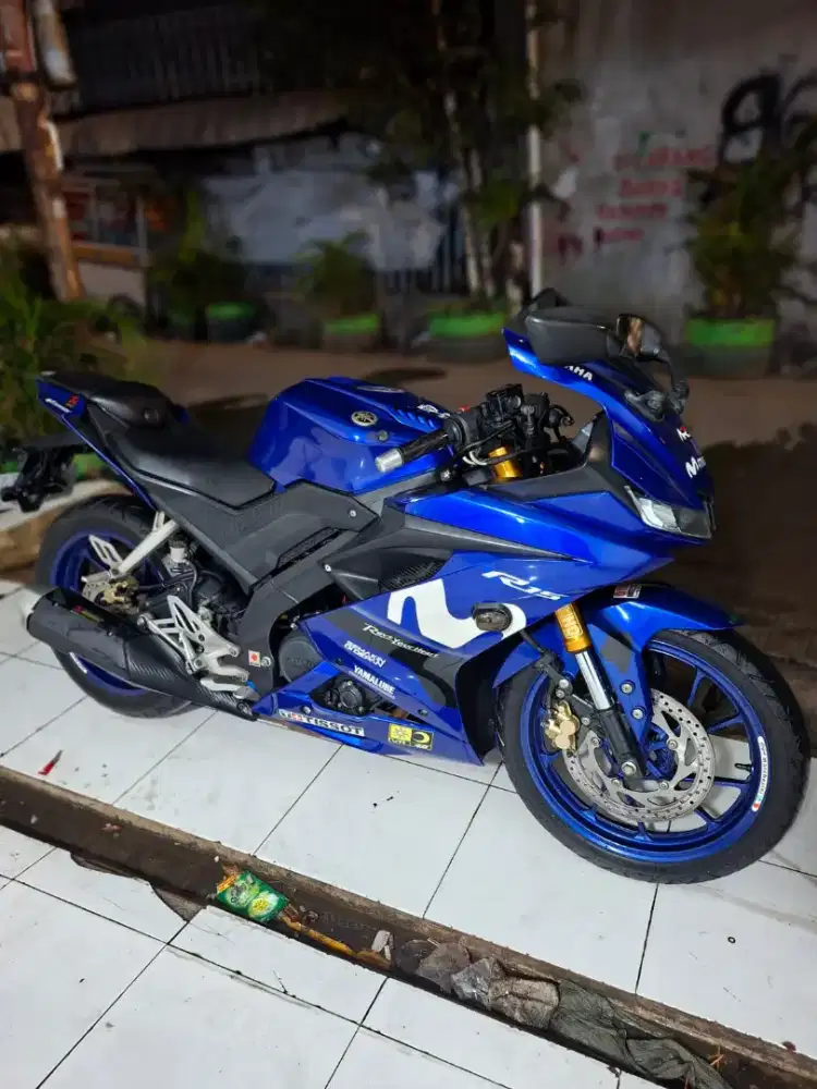 Yamaha R15 2018