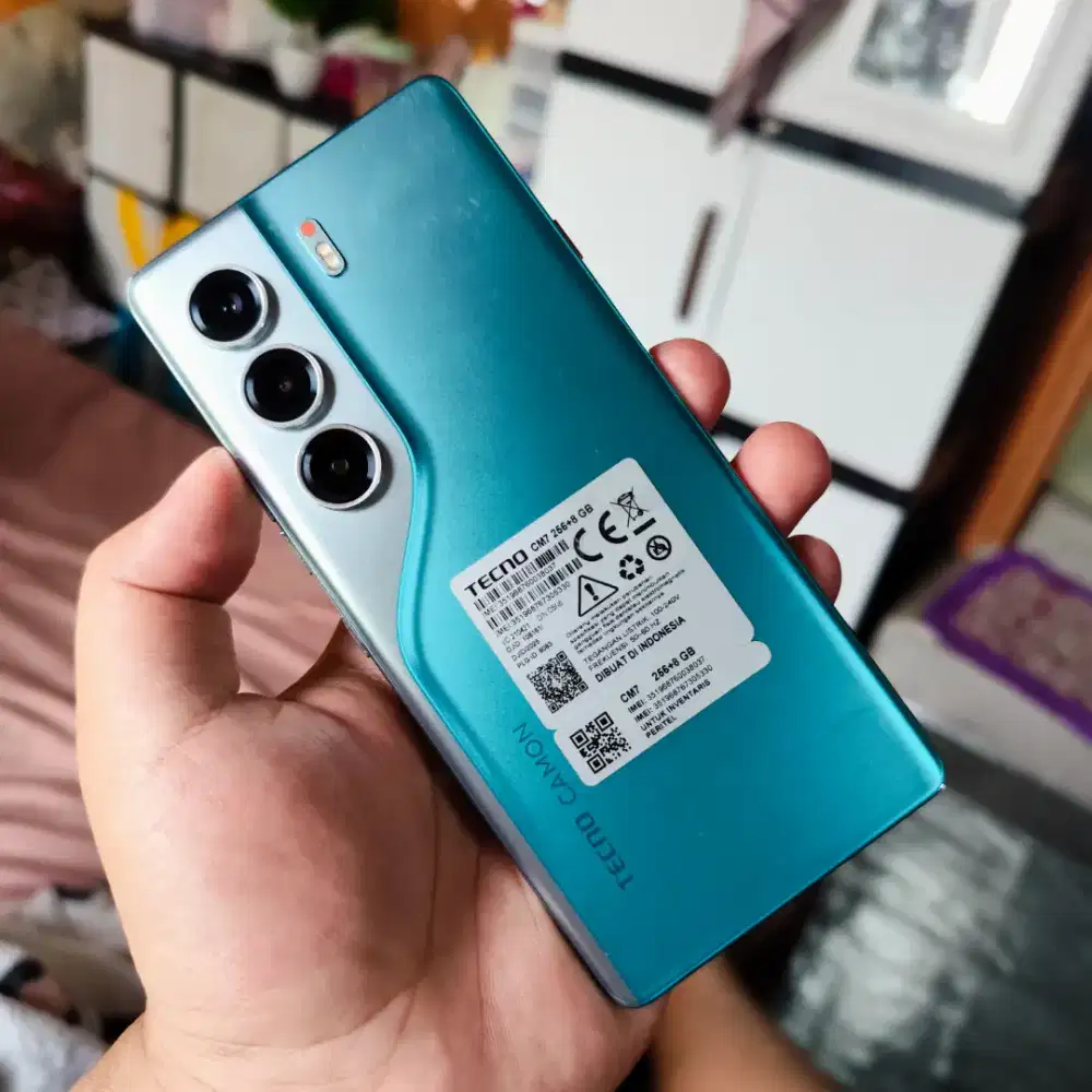 Tecno Camon 40 pro 5G Ram 8/256 Hp Dan charger muluss