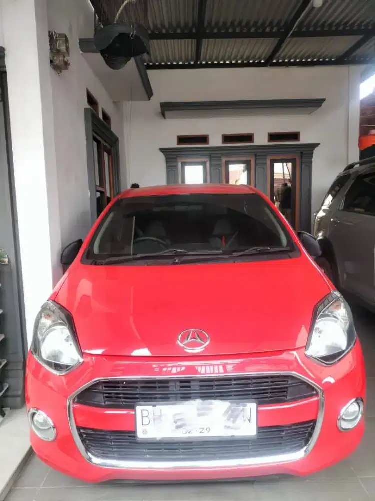 Jual mobil daihatsu ayla tahun 2017 type 1.0 X AT