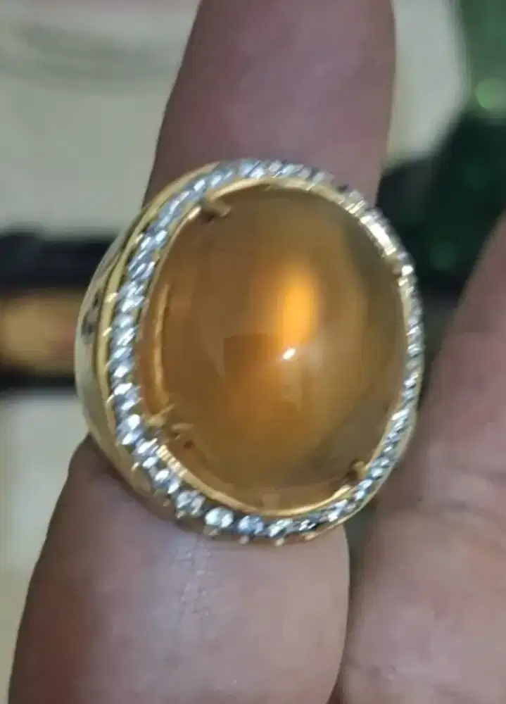 Natural yellow chacedony/ garut kuning.