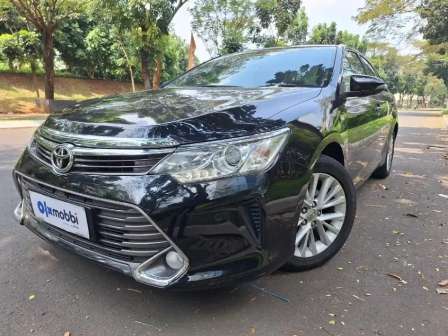 LOW DP Toyota Camry 2.5 V Bensin-AT 2015 9DN