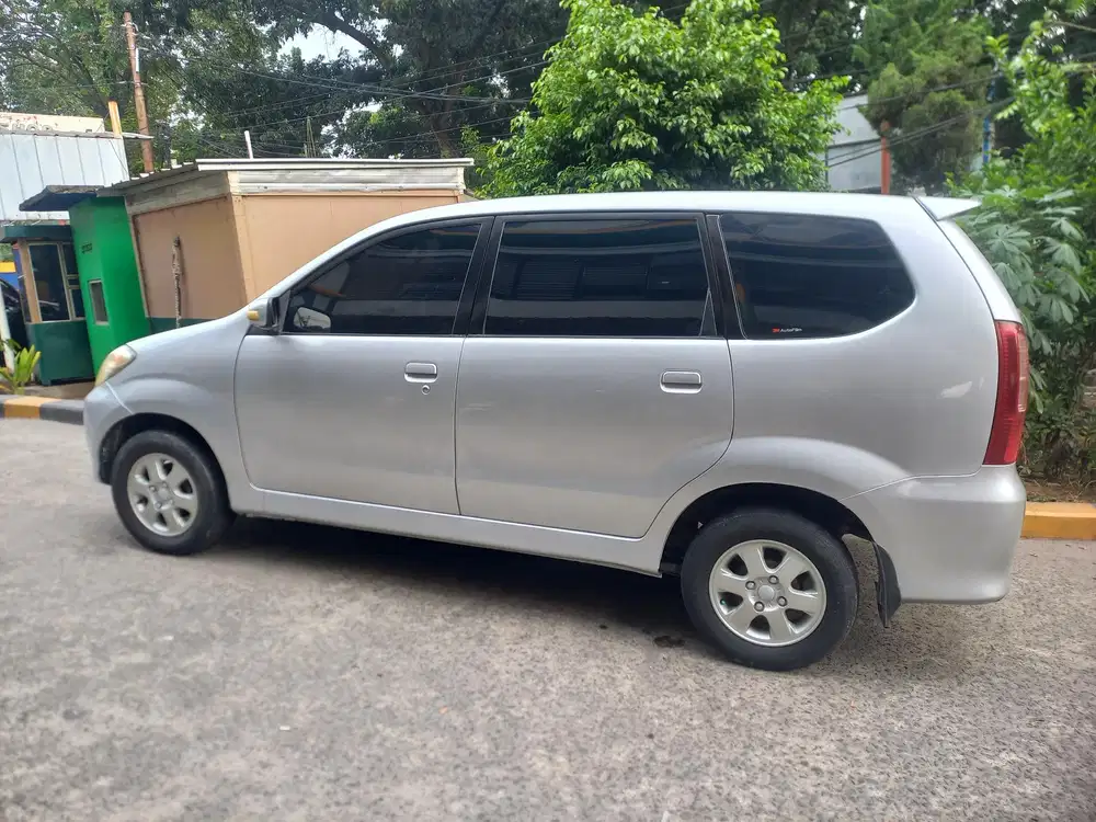 Toyota Avanza G 2004 Bensin