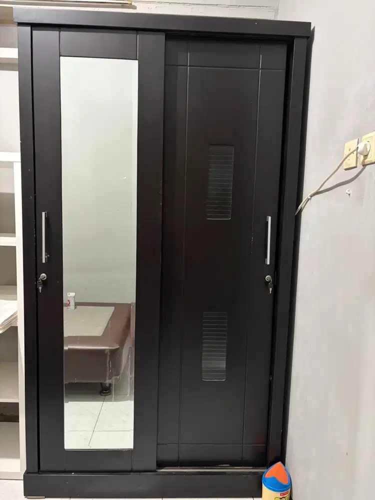 Lemari baju pintu geser 120 cm
