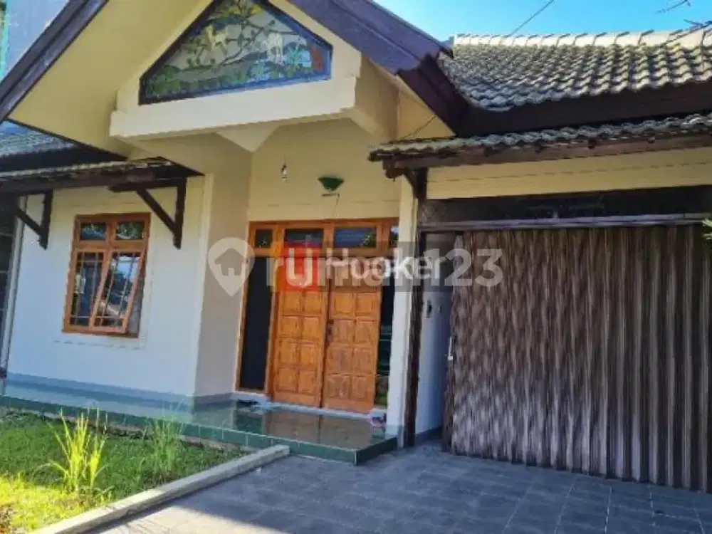 Sewa Rumah Cantik 1 Lantai Di Komplek Perumahan Nusa Hijau Cimahi
