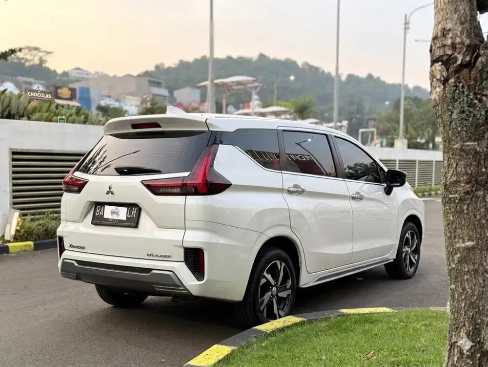 Mitsubishi Xpander Ultimate CVT 2022 Putih-Low KM 22rb Asli