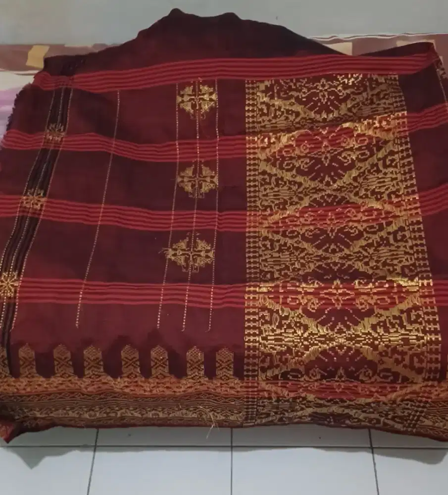 Kain ala songket