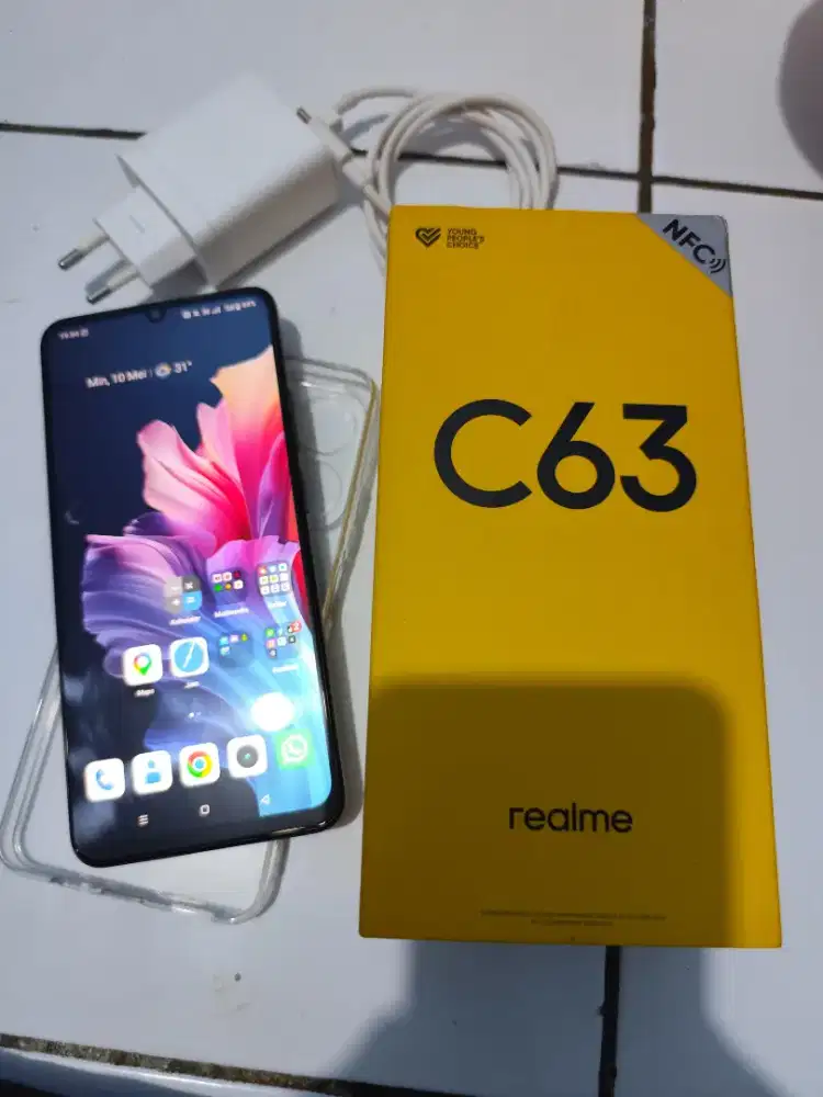 Realme c63 6/128