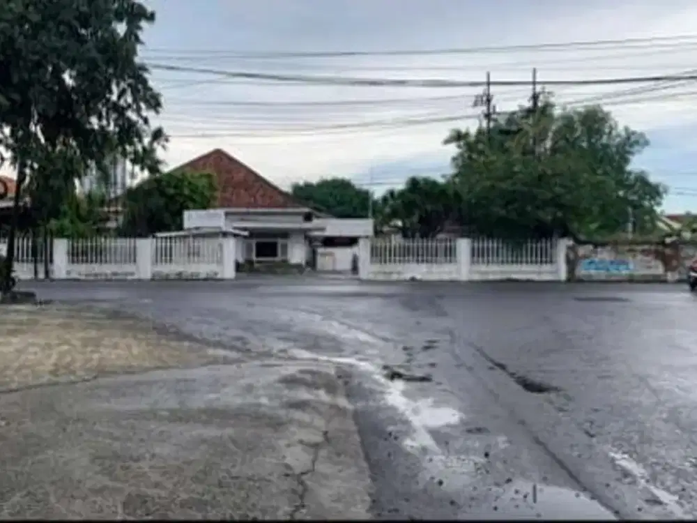Dijual Langka Tanah & Bangunan, Strategis di Pusat Kota Surabaya