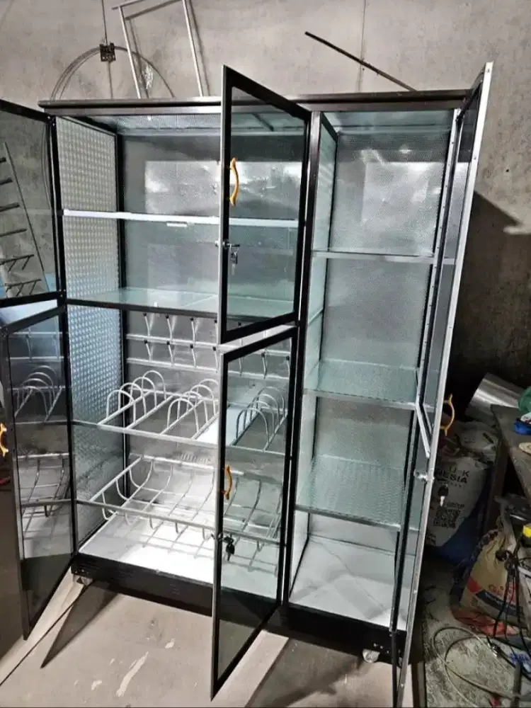 Lemari rak piring aluminium