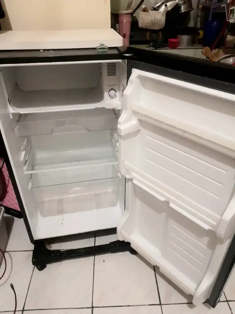 KULKAS SHARP 1 PINTU KEADAAN MATI