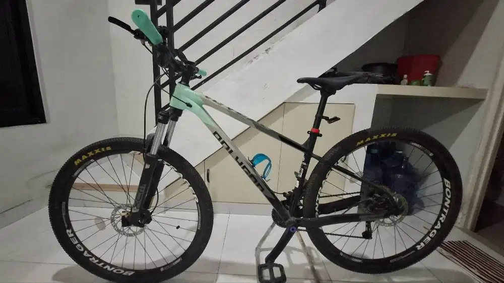 Polygon xtrada 5 2021 size m ban maxxis. nego