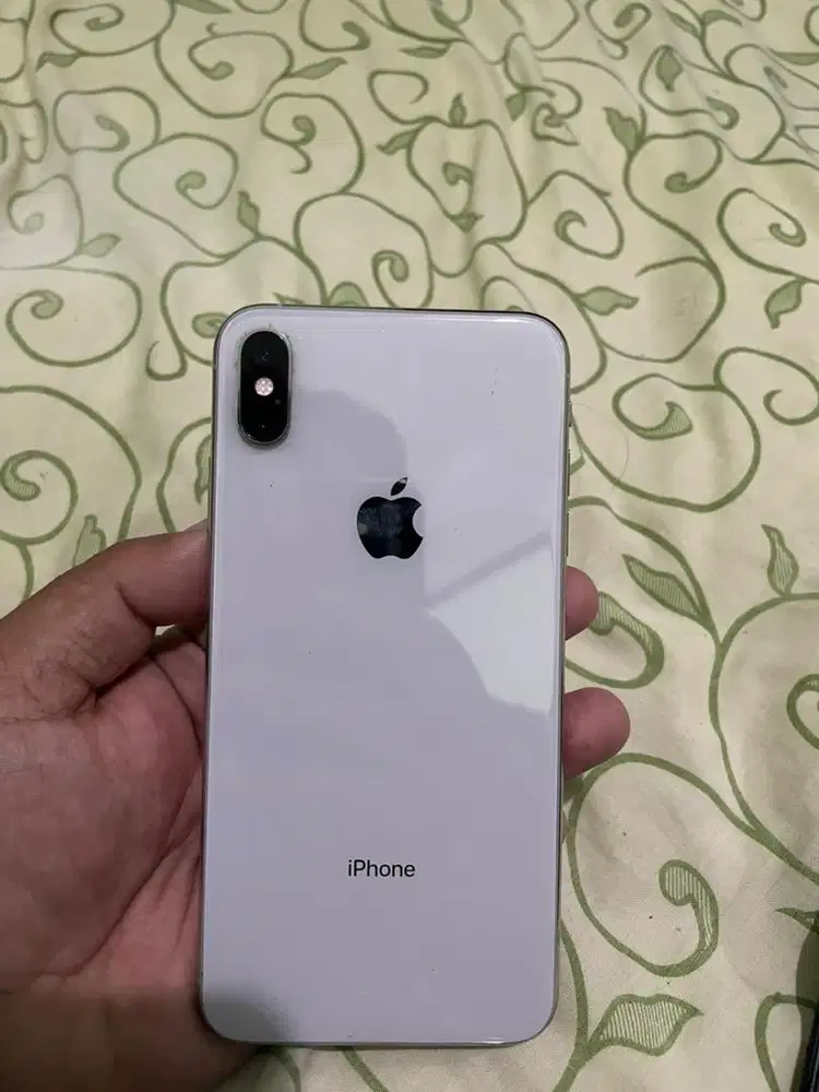 Iphone xs max 64gb