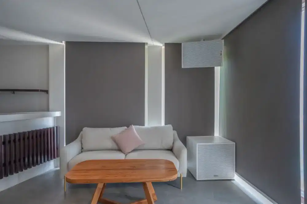 Roller blind tirai rumah dan kantor