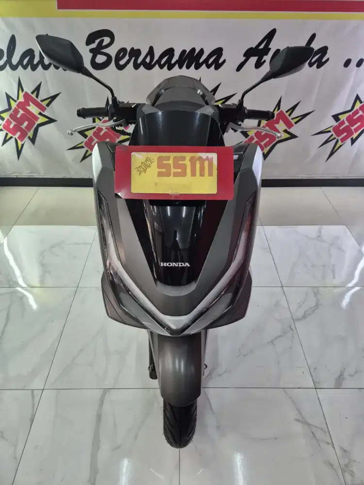 New H pcx 160ABS iss keyless