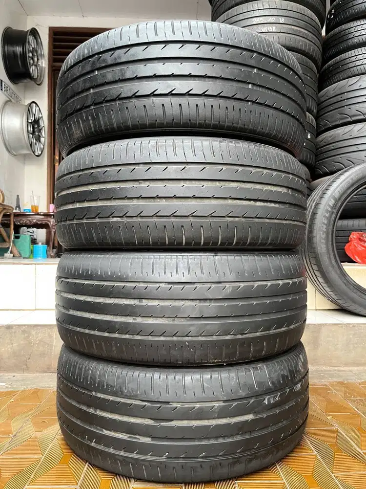 Ban Toyo Proxes R52A 215 50 r18 4Pcs
