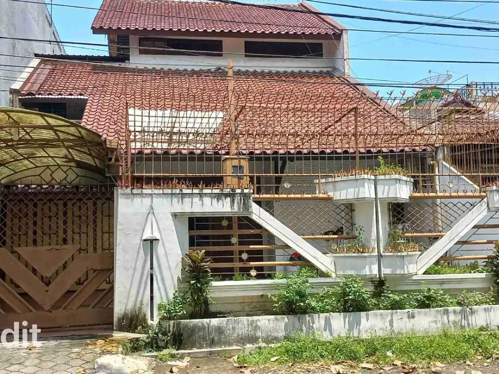 Disewakan cepat rumah di Ngagel Tama